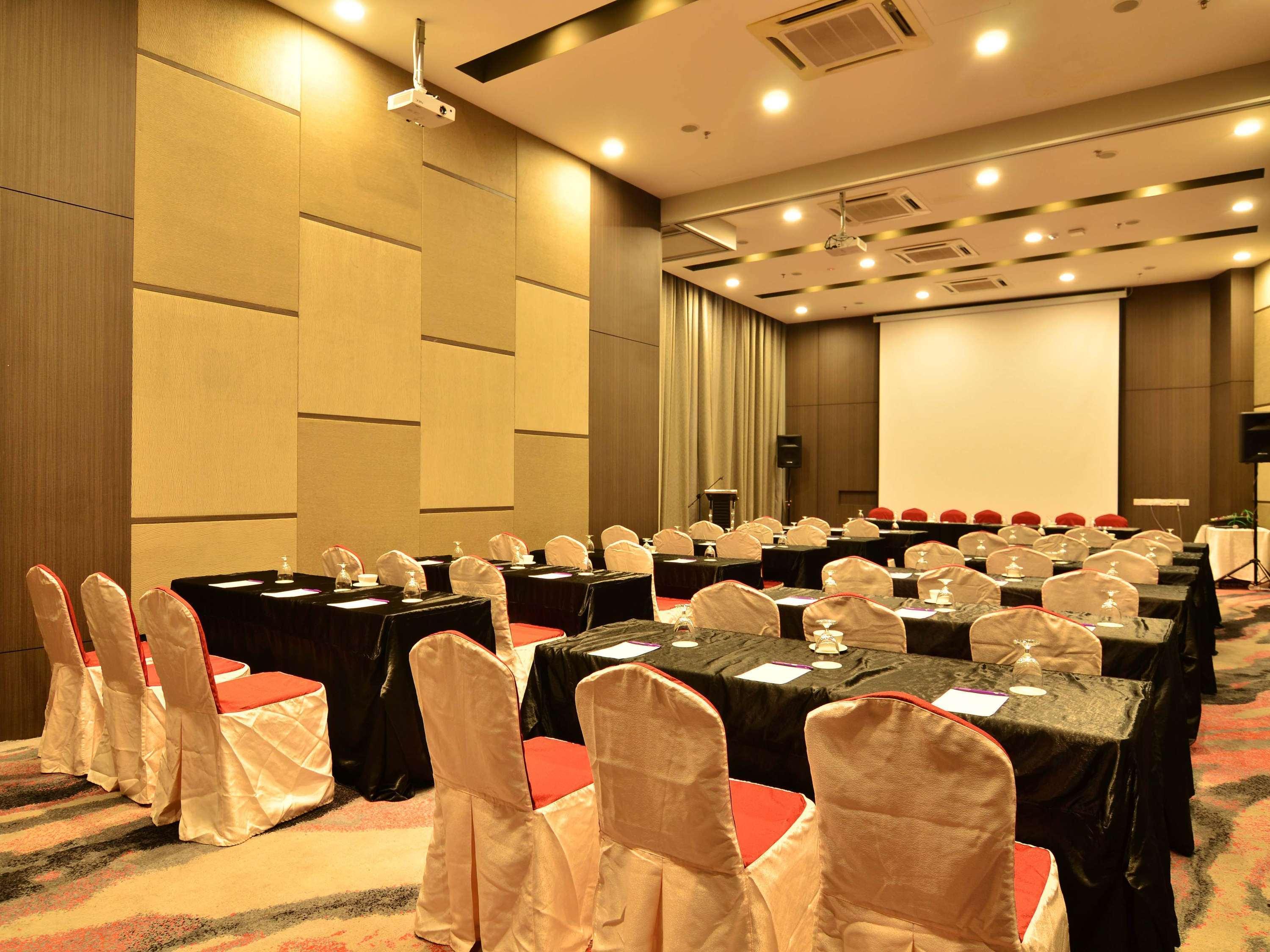 Mercure Selangor Selayang Batu Caves Exterior foto